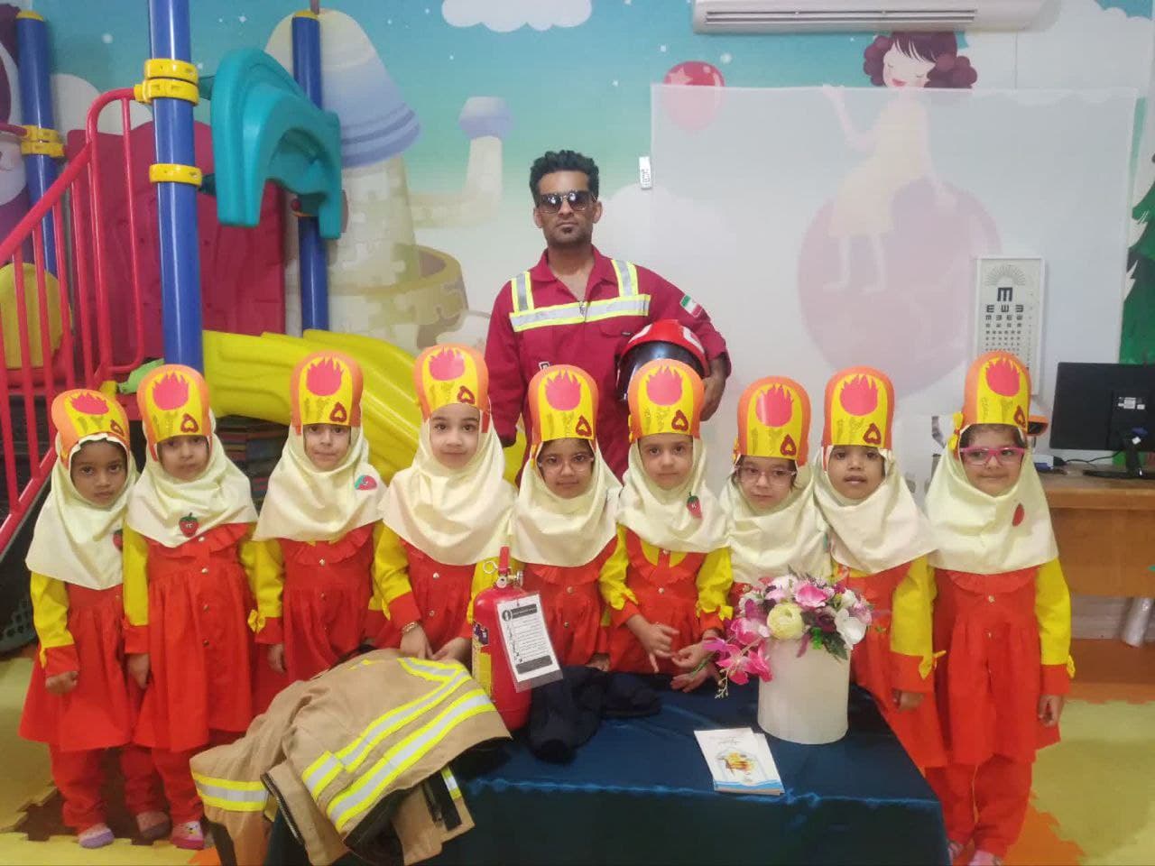 حضور آتش نشان